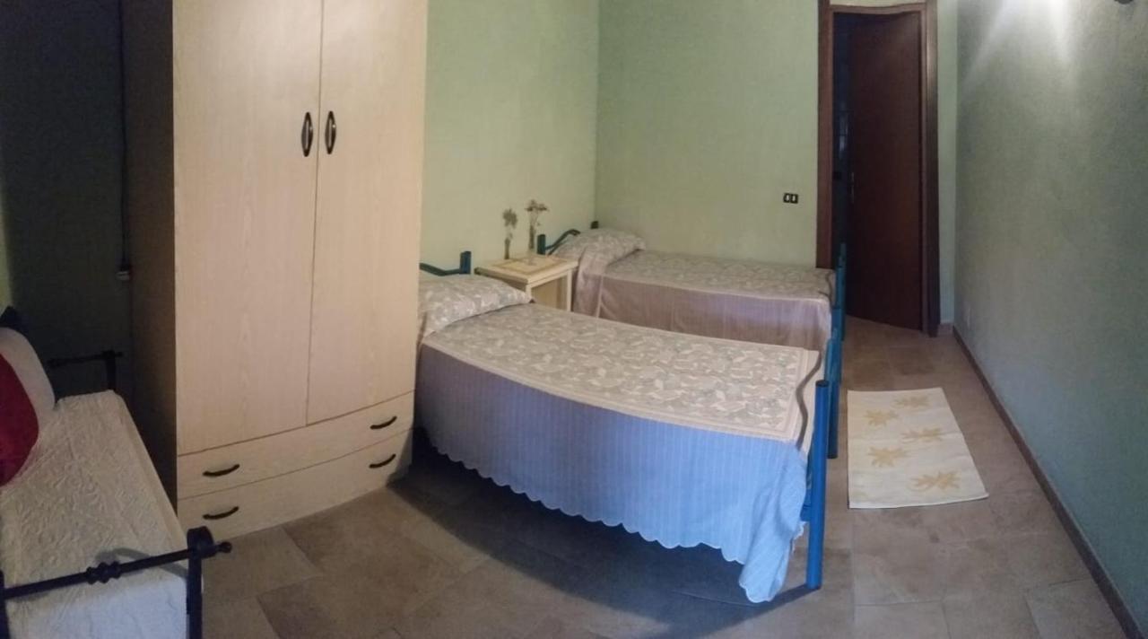 הוילה טמפיו פאוזניה Agriturismo Pausania מראה חיצוני תמונה